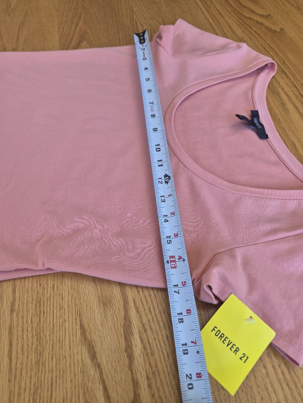Crop Top Short Sleeve - Picture 6 of 9